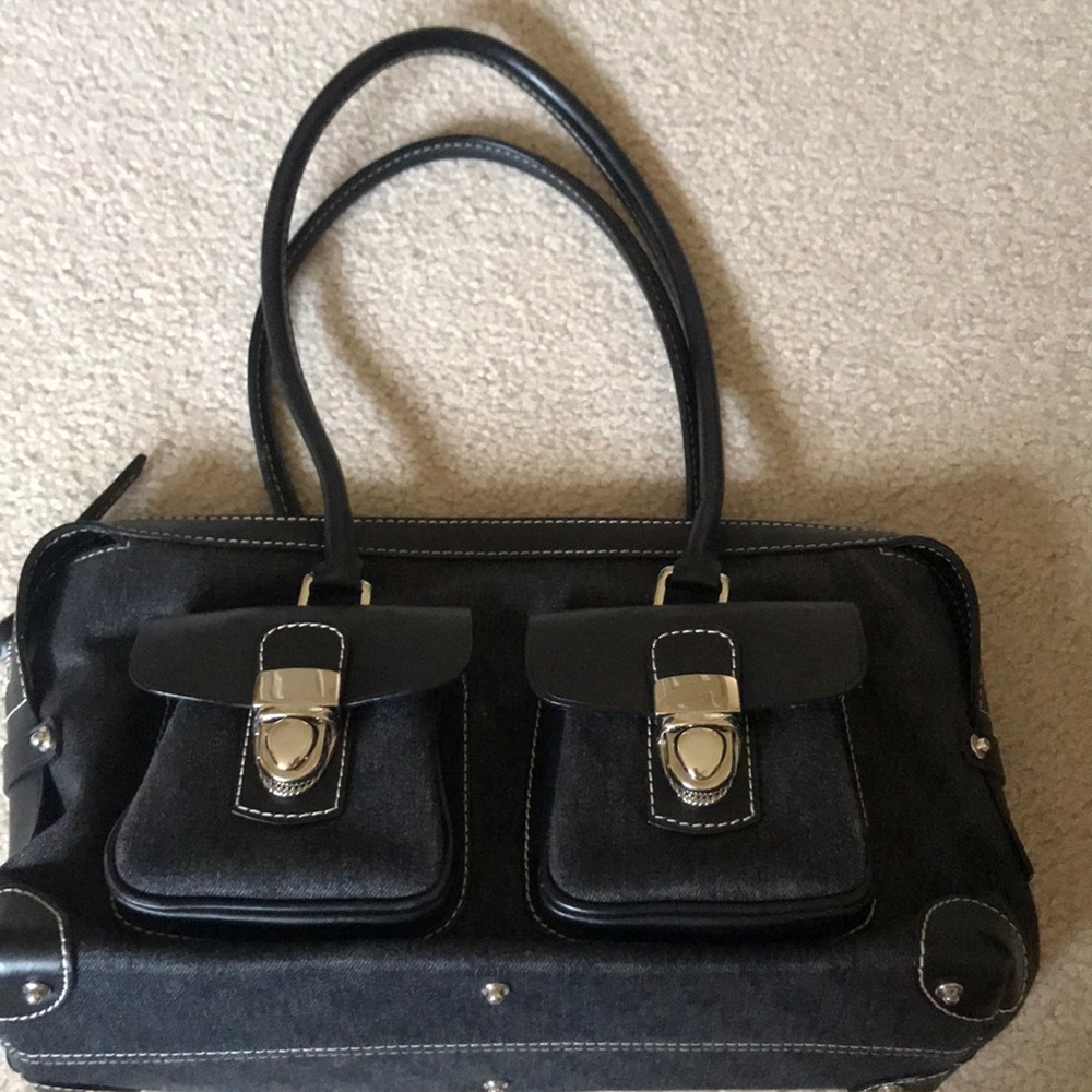 Dooney and Bourke Purse